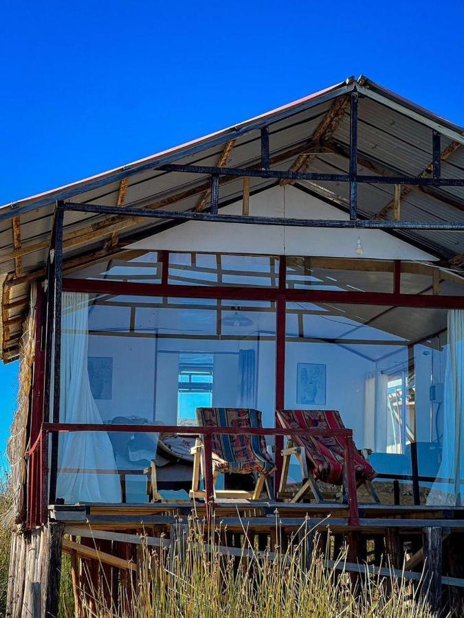 Sol Del Titicaca Lodge Uros Екстериор снимка